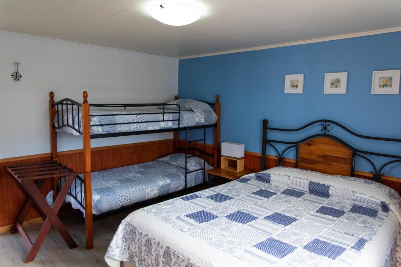 Hostal Guanaco Blanco Puerto Natales Luaran gambar