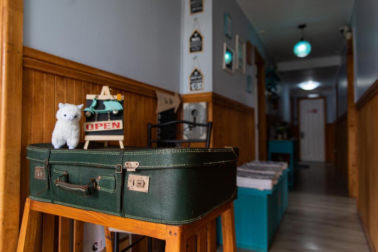 Hostal Guanaco Blanco Puerto Natales Luaran gambar